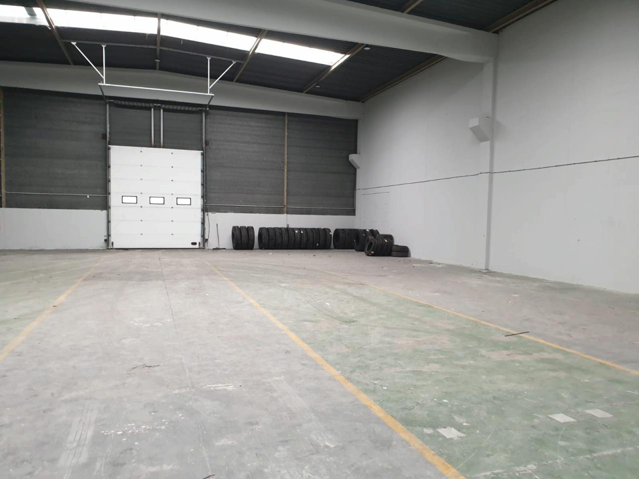 Local d'activité Saint-Ouen-l'Aumône 838m² Location local d'activité Saint-Ouen-l'Aumône Val-d'Oise OLACT2427135 0